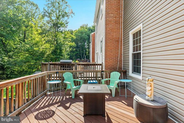 5201 LONSDALE DR, Springfield, VA 22151