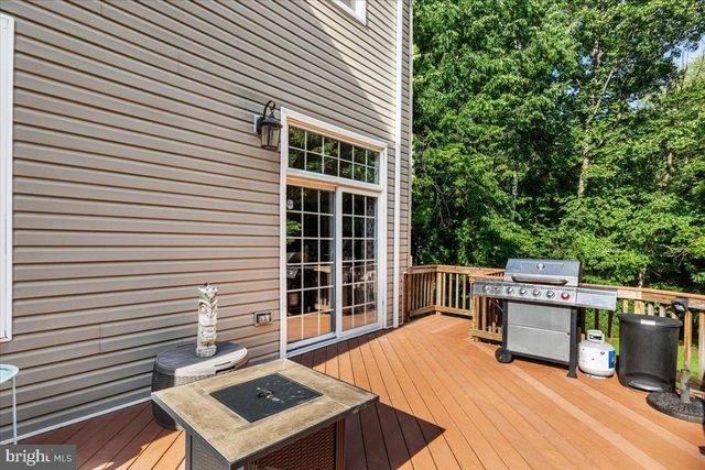 5201 LONSDALE DR, Springfield, VA 22151