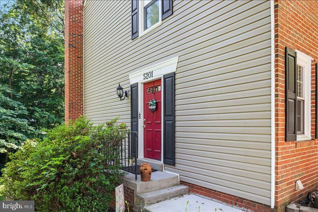 5201 LONSDALE DR, Springfield, VA 22151
