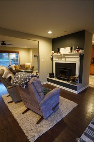 4096 Woodedge Drive, Bellbrook, OH 45305