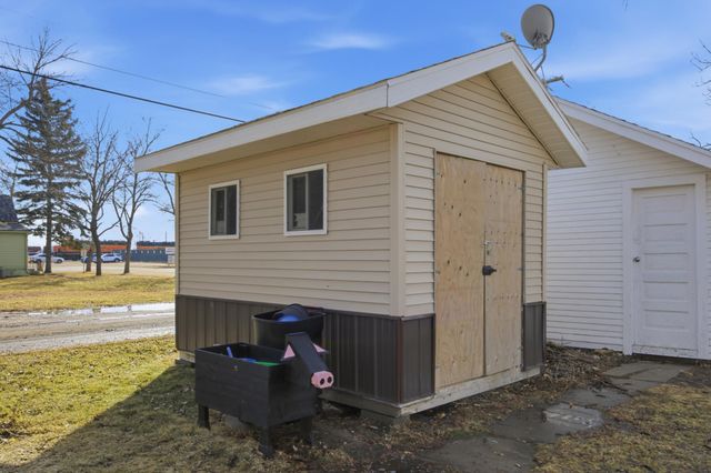 501 1st Avenue SE, Dilworth, MN 56529
