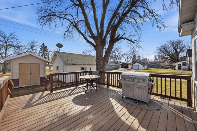 501 1st Avenue SE, Dilworth, MN 56529