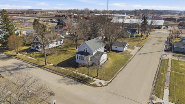 501 1st Avenue SE, Dilworth, MN 56529
