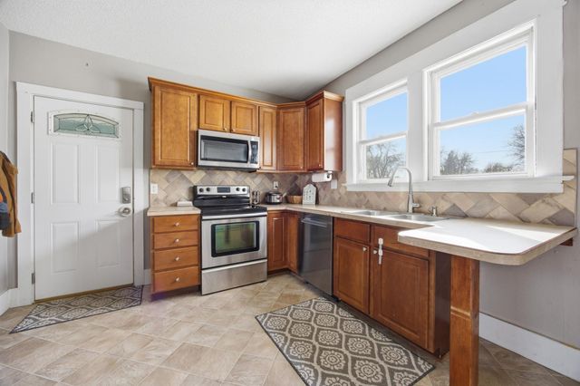 501 1st Avenue SE, Dilworth, MN 56529