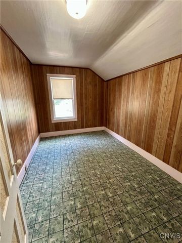 9693 State Route 812, New Bremen, NY 13327