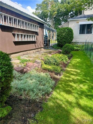 9693 State Route 812, New Bremen, NY 13327