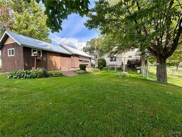 9693 State Route 812, New Bremen, NY 13327