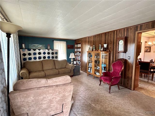 9693 State Route 812, New Bremen, NY 13327