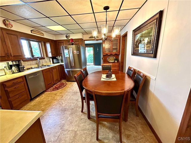 9693 State Route 812, New Bremen, NY 13327