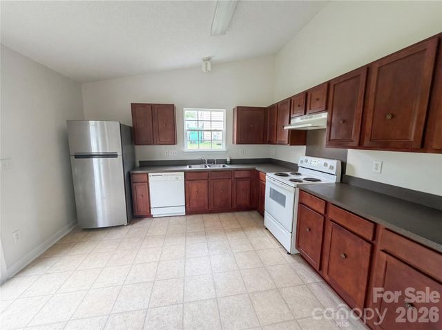 6620 Iron Brigade Lane, Charlotte, NC 28269