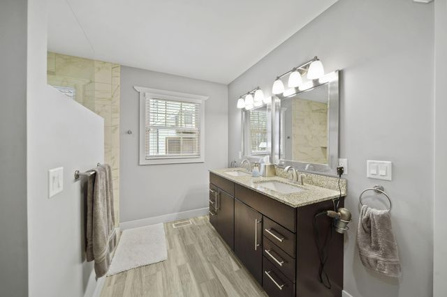 1853 Shady Lane, Brooklyn, MI 49230