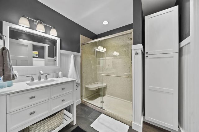 1853 Shady Lane, Brooklyn, MI 49230