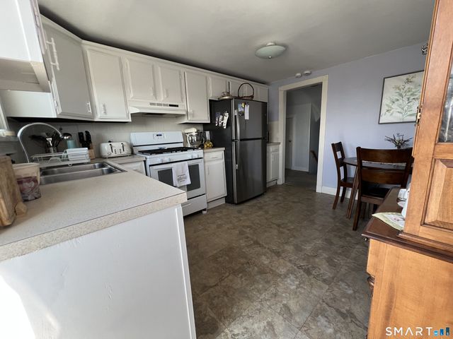 262 East Avenue 3rd Floor, Norwalk, CT 06855