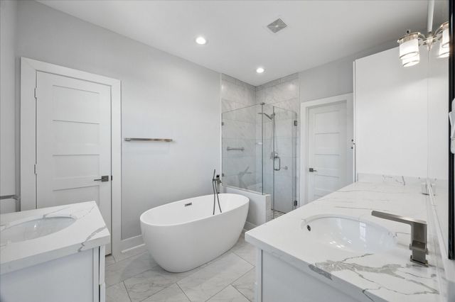 2001 Oceanview Drive, Seabrook, TX 77586