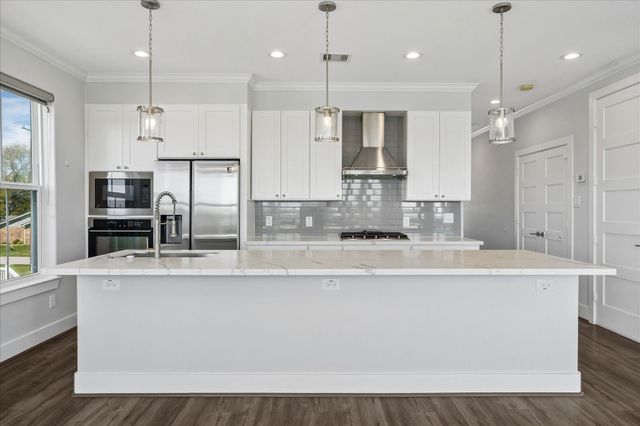 2001 Oceanview Drive, Seabrook, TX 77586