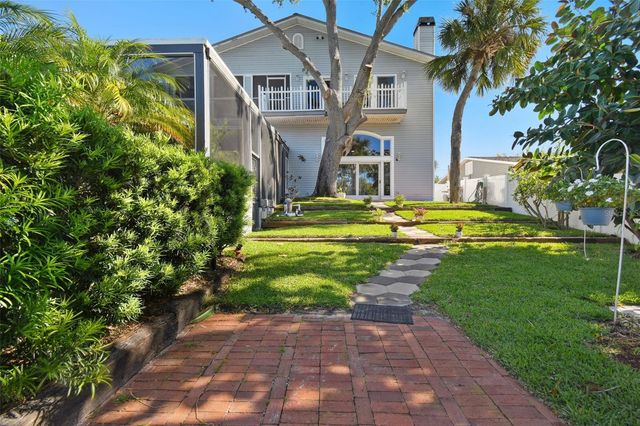 6128 OAK RIDGE AVENUE, New Port Richey, FL 34653