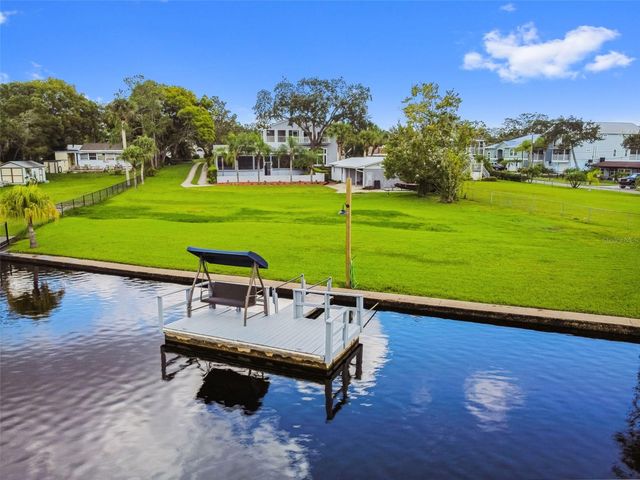 6128 OAK RIDGE AVENUE, New Port Richey, FL 34653