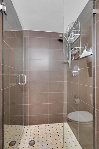 2301 Collins Ave 1006, Miami Beach, FL 33139