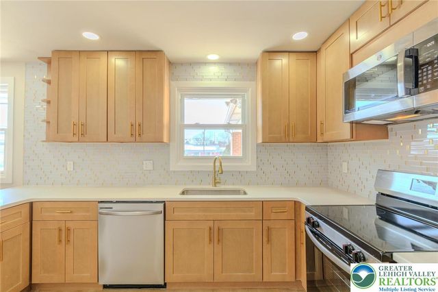 4102 Lehigh Street, Whitehall Twp, PA 18052