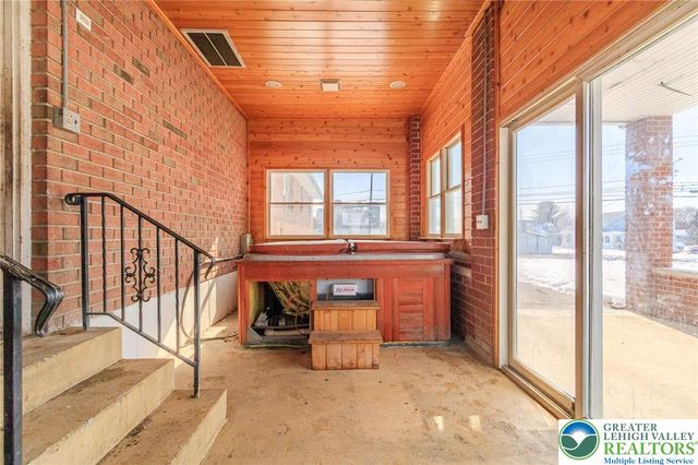 4102 Lehigh Street, Whitehall Twp, PA 18052