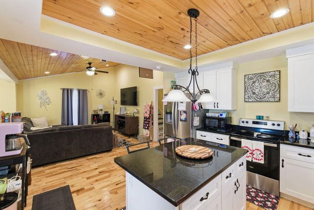 313 W 8th Street, Corbin, KY 40701