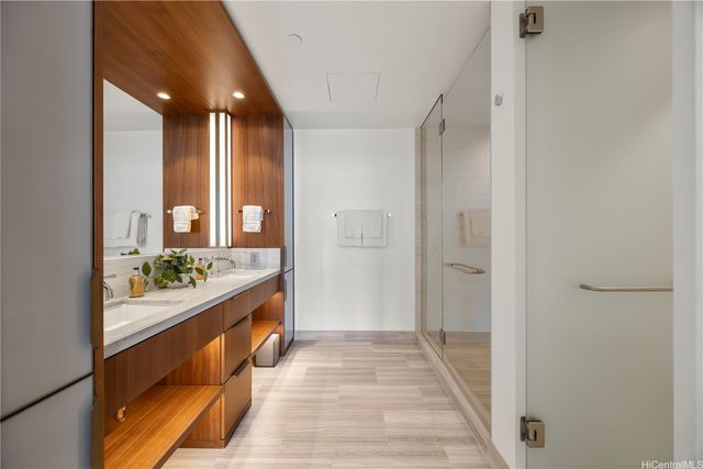 1100 Ala Moana Boulevard 2501, Honolulu, HI 96814