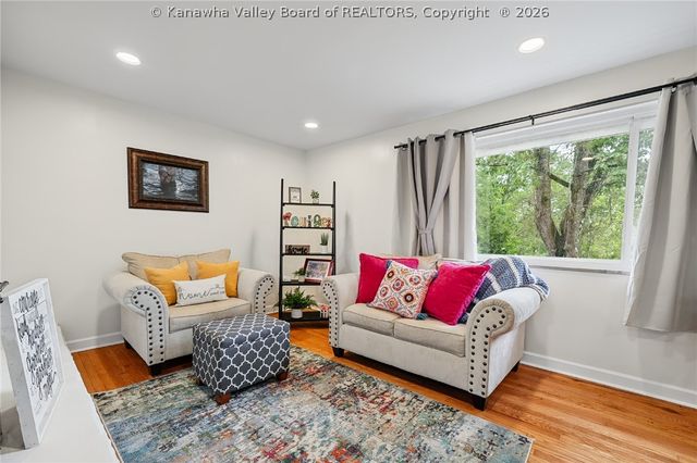 1416 Longridge Road, Charleston, WV 25314