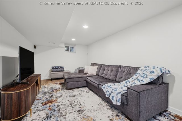 1416 Longridge Road, Charleston, WV 25314