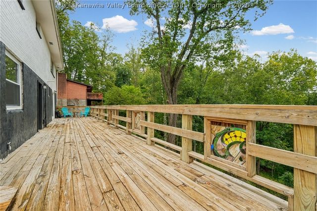 1416 Longridge Road, Charleston, WV 25314