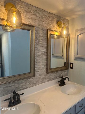 5615 BURNING TREE Drive, El Paso, TX 79912