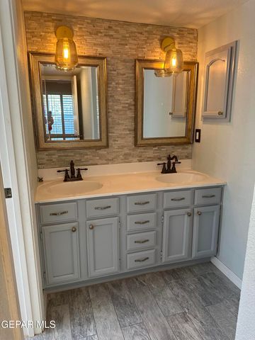 5615 BURNING TREE Drive, El Paso, TX 79912