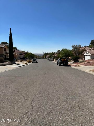 5615 BURNING TREE Drive, El Paso, TX 79912