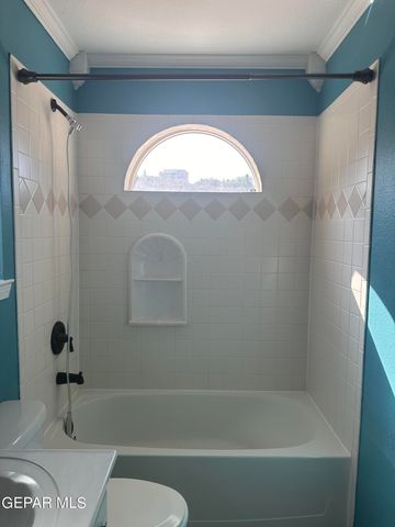 5615 BURNING TREE Drive, El Paso, TX 79912