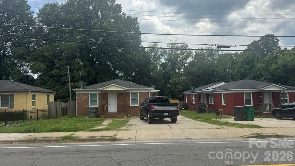 2021 Lasalle Street, Charlotte, NC 28216
