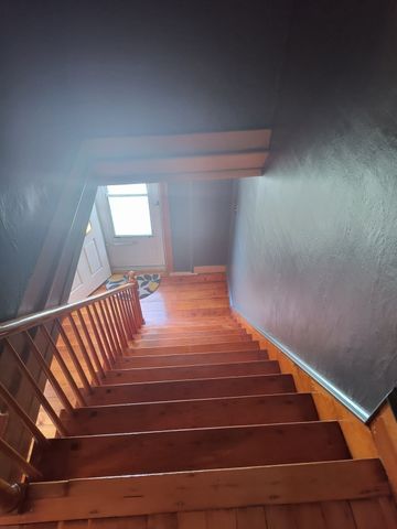 90 Tremont St, Fall River, MA 02720