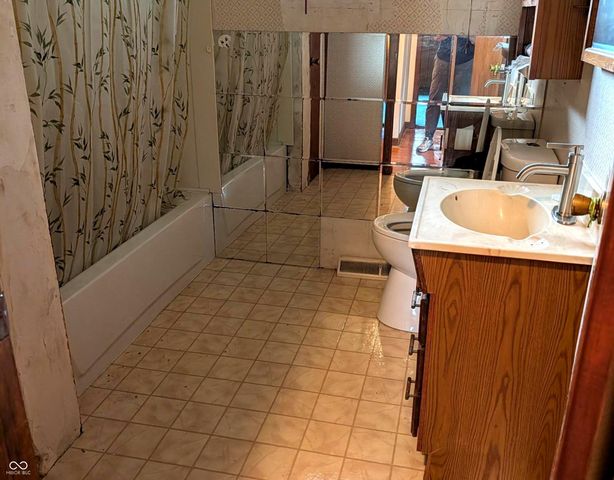 1001 W 9th Street, Greensburg, IN 47240