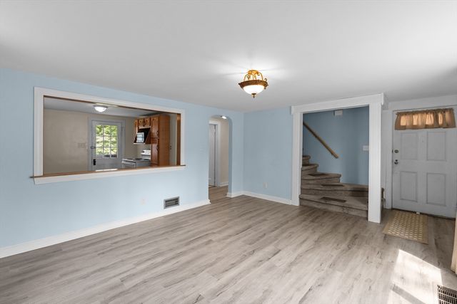25 Tullson Ave, Seekonk, MA 02771