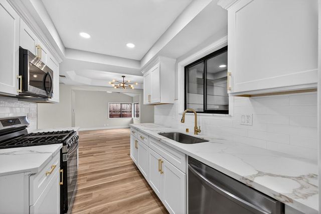 5334 Agate Way, Carmichael, CA 95608