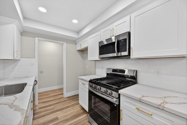 5334 Agate Way, Carmichael, CA 95608