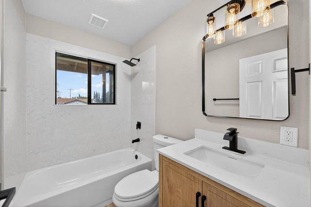 5334 Agate Way, Carmichael, CA 95608