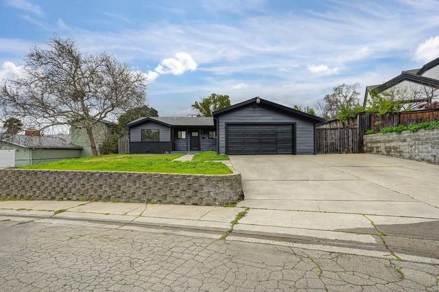 5334 Agate Way, Carmichael, CA 95608