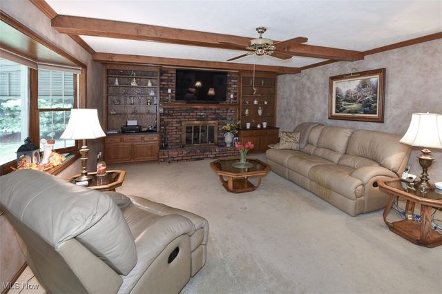 8960 Wildwood Drive, North Royalton, OH 44133