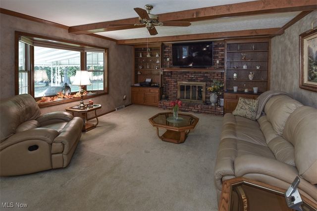 8960 Wildwood Drive, North Royalton, OH 44133