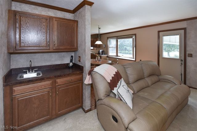 8960 Wildwood Drive, North Royalton, OH 44133