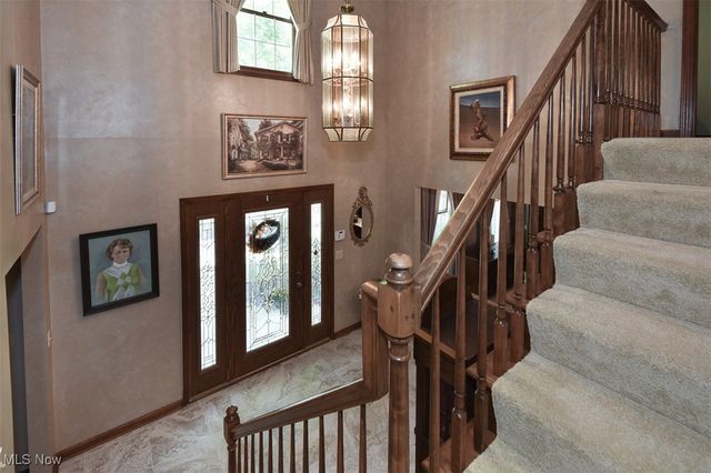 8960 Wildwood Drive, North Royalton, OH 44133