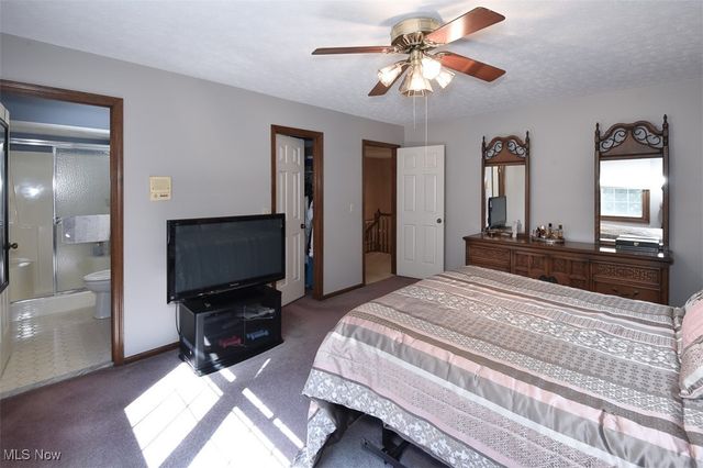 8960 Wildwood Drive, North Royalton, OH 44133