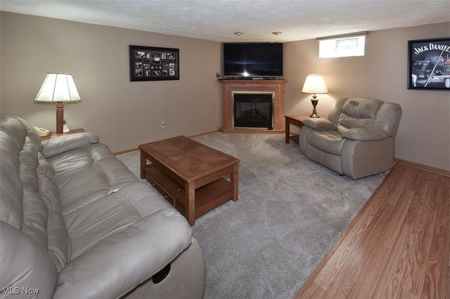 8960 Wildwood Drive, North Royalton, OH 44133