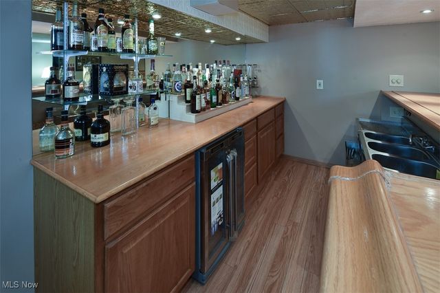 8960 Wildwood Drive, North Royalton, OH 44133