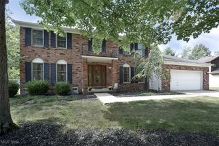 8960 Wildwood Drive, North Royalton, OH 44133