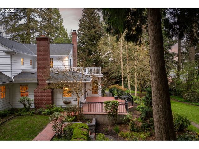 261 Sw BIRDSHILL Rd, Portland, OR 97219